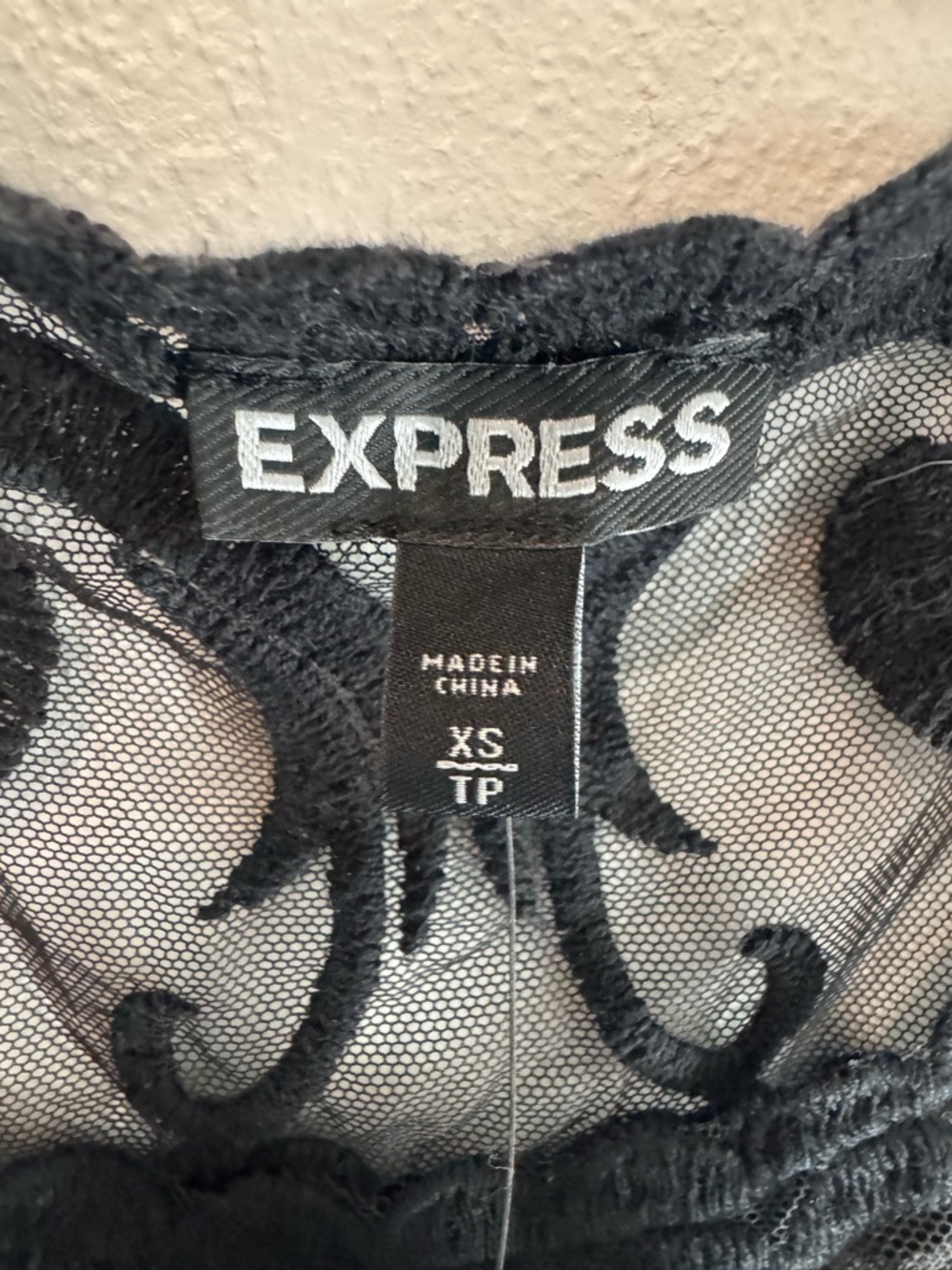 NWT Express Black Sleeveless Lace Overlay Tank Top - Picture 6 of 7